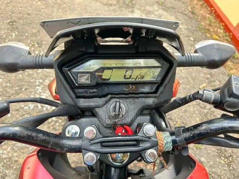 Honda X-Blade 2020