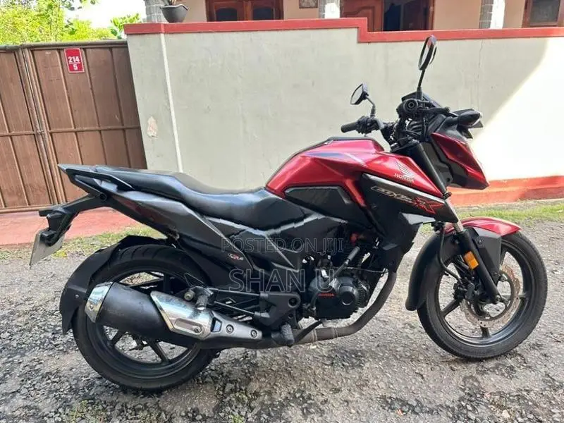 Honda X-Blade 2020