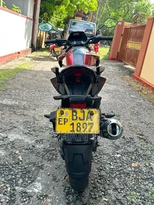 Honda X-Blade 2020