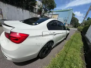BMW 318i Sport Line 2018