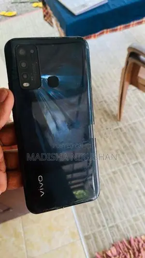 Vivo Y50 (Used)