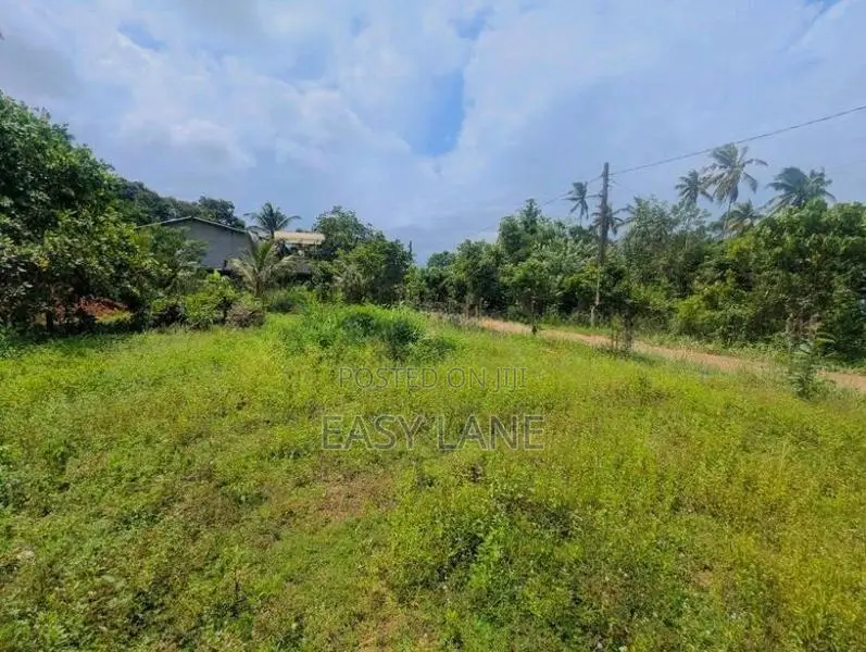 Gampaha Land for Sale