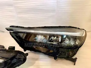 Honda Vezel Head Light 2025