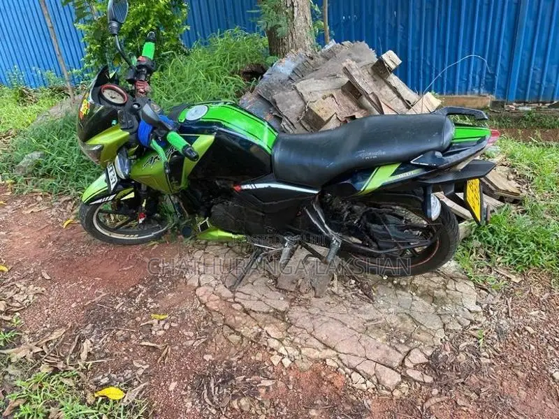 TVS Apache RTR 150 2015