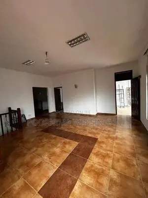 Upstairs Office for Rent – Nugegoda