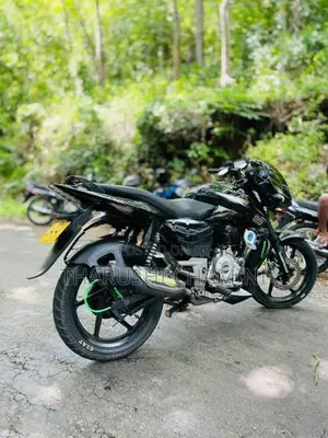 Bajaj Pulsar 150 2016