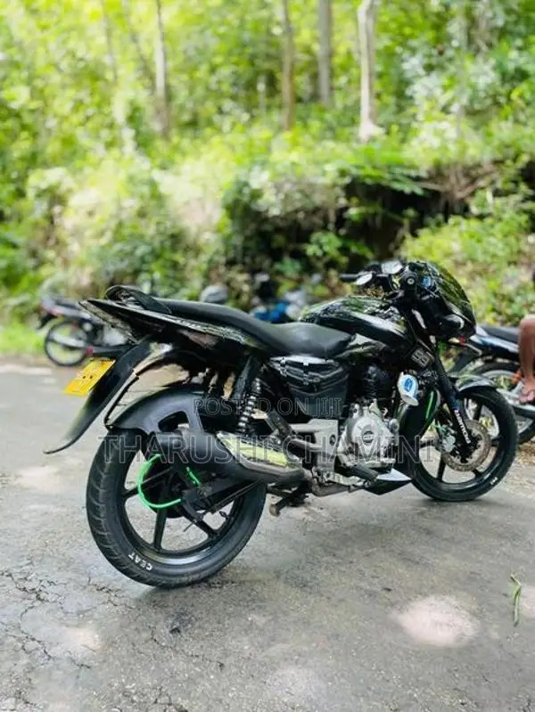 Bajaj Pulsar 150 2016