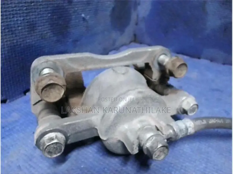 Suzuki Wagon R brake caliper MH55s stingray