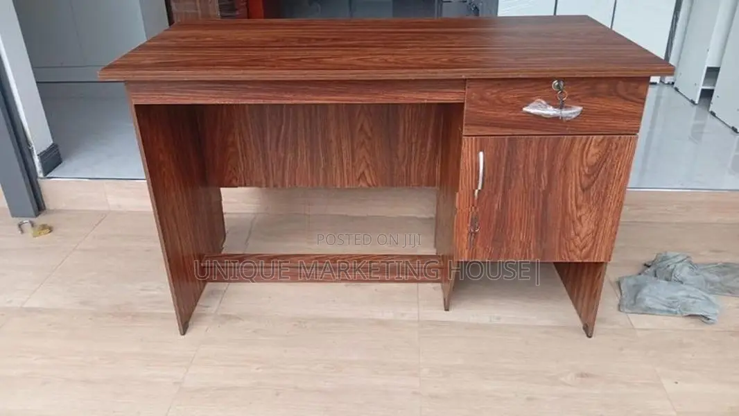 Modern 4x2 Dark Office Tables with Leg Bar