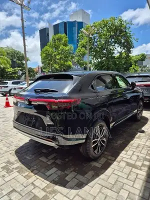 Honda Vezel Z Premium 2025