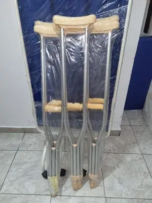 Patient UnderArm Crutches