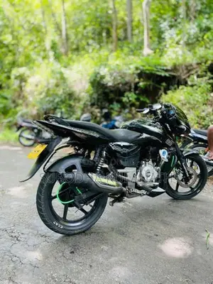 Bajaj Pulsar 150 2016