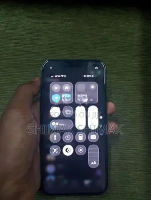 Apple iPhone 13 (Used)