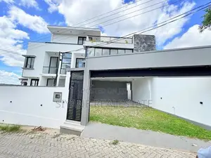 Luxury New House Sale in Battamulla
