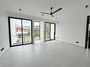 Luxury New House Sale in Battamulla