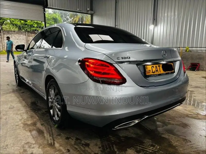 Mercedes Benz C180 2016