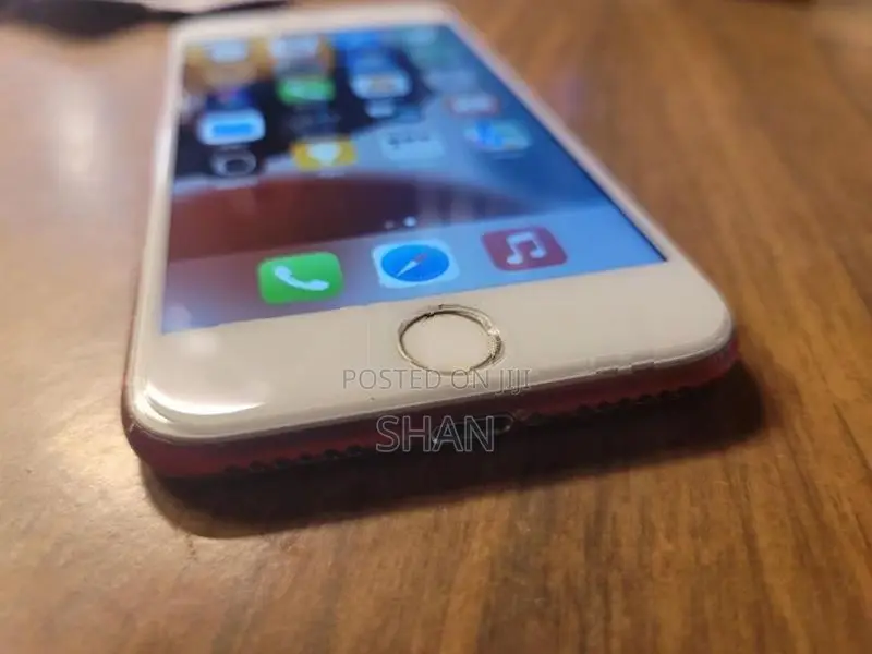 Apple iPhone 7 (Used)