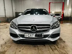 Mercedes Benz C180 2016