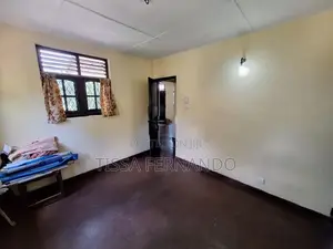 Upstair Self Contained Annex for Rent Katubedda
