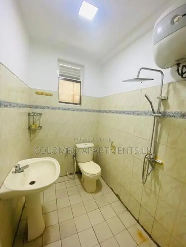 3BHK Apartment Short-Term Rental in Colombo 06. (Code: CSPL101)