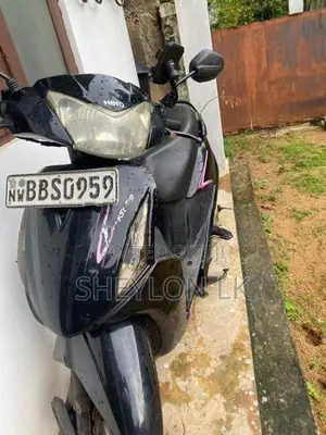 Hero Pleasure Scooter 2014