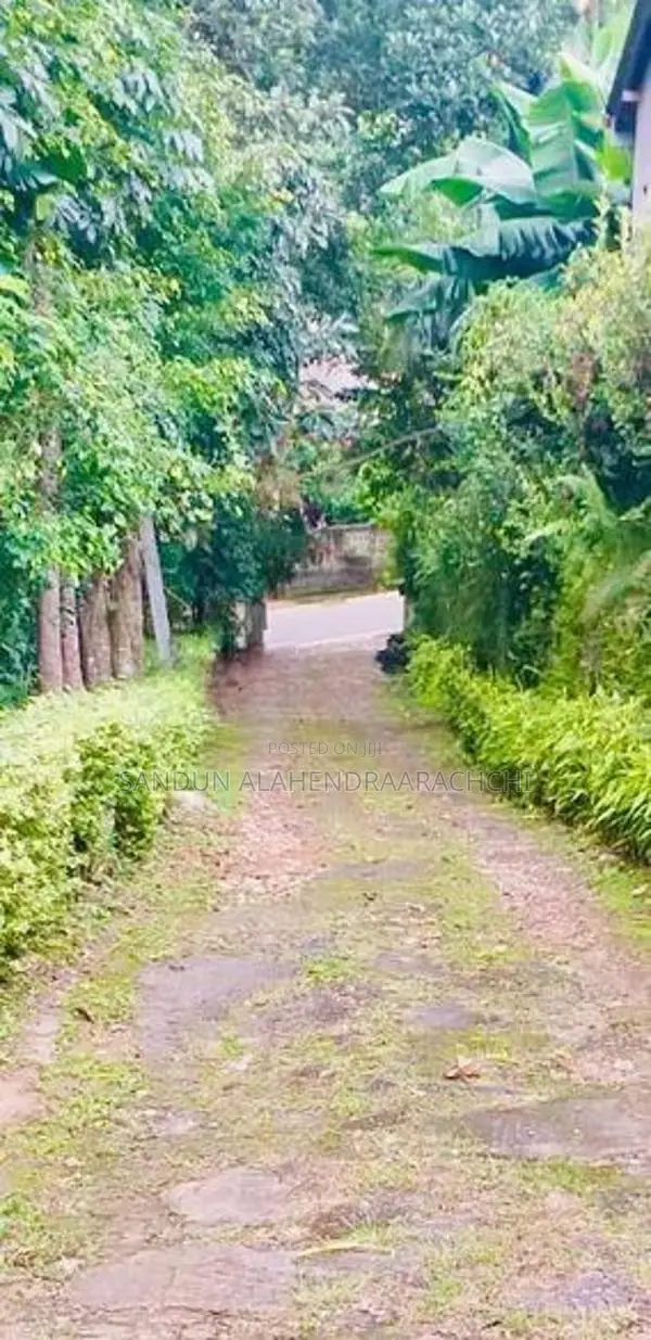Kandy Ampitiya House for Sale