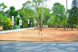 Land For Sale in Pothuhhera - H01