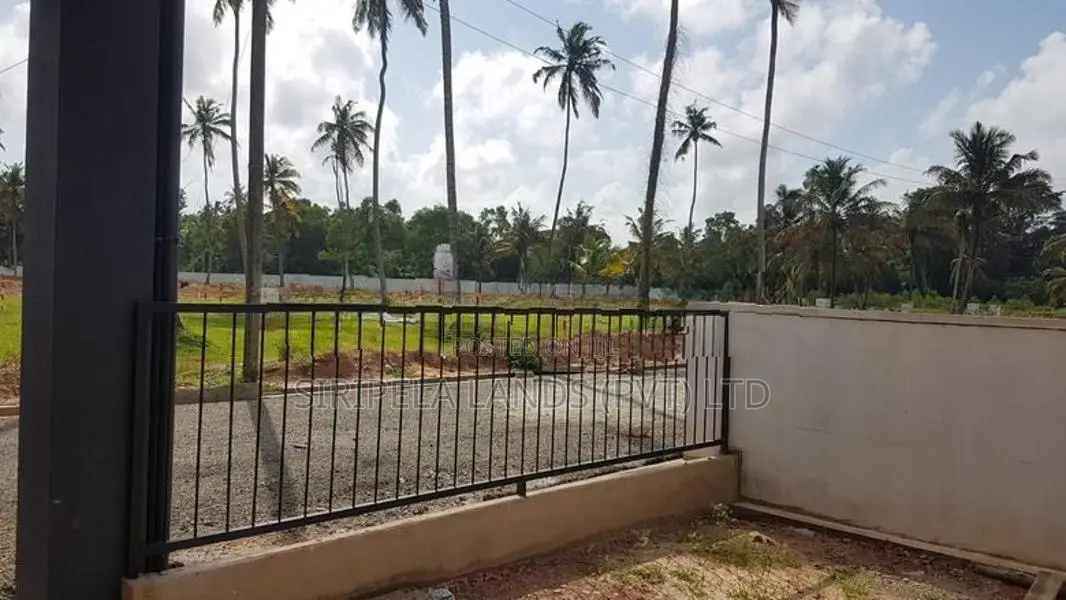 Land for Sale - Negombo TR 005