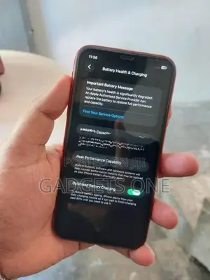 Apple iPhone 11 128GB (Used)