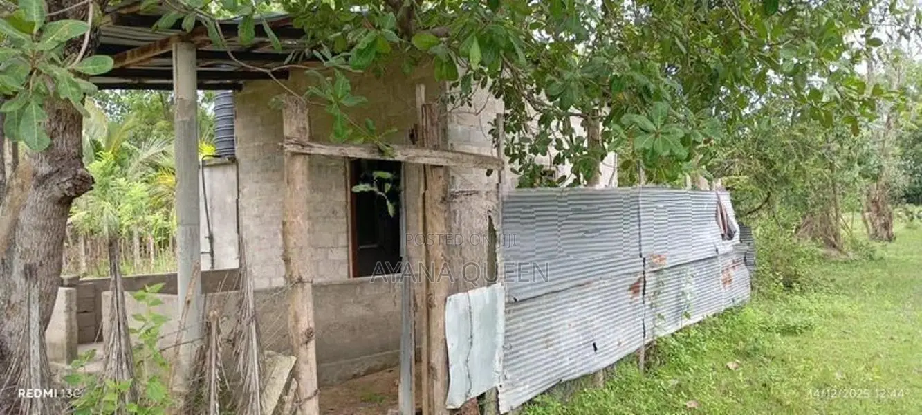 Land for Sale Addalaichenai
