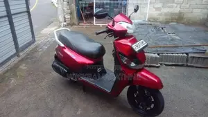 Mahindra Gusto 2015
