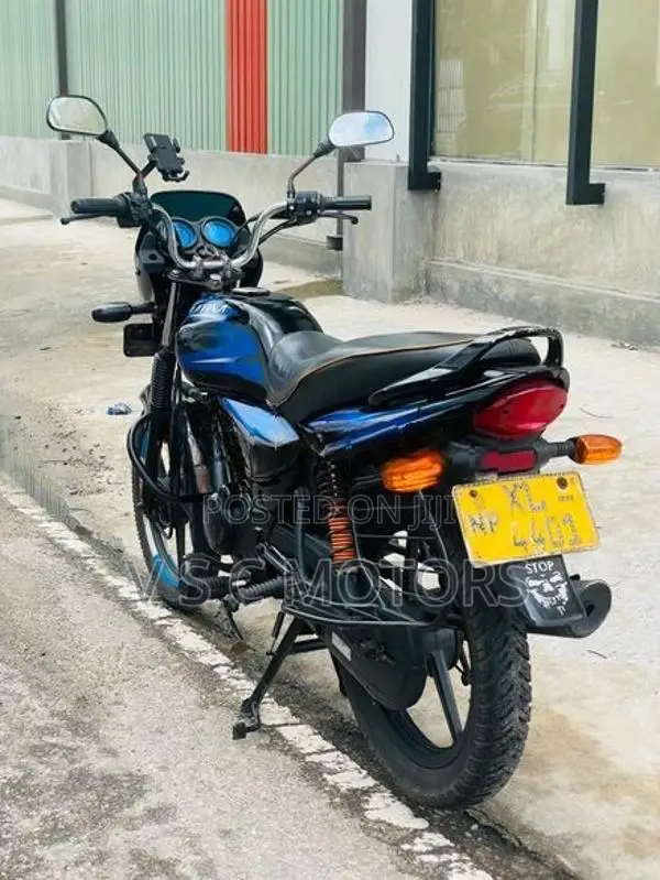 Bajaj Platina 125 2012