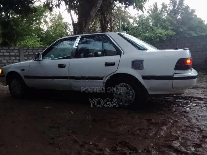 Toyota Corona 1991