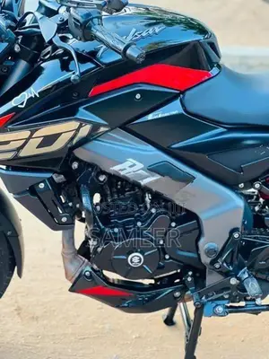 Bajaj Pulsar NS200 2025