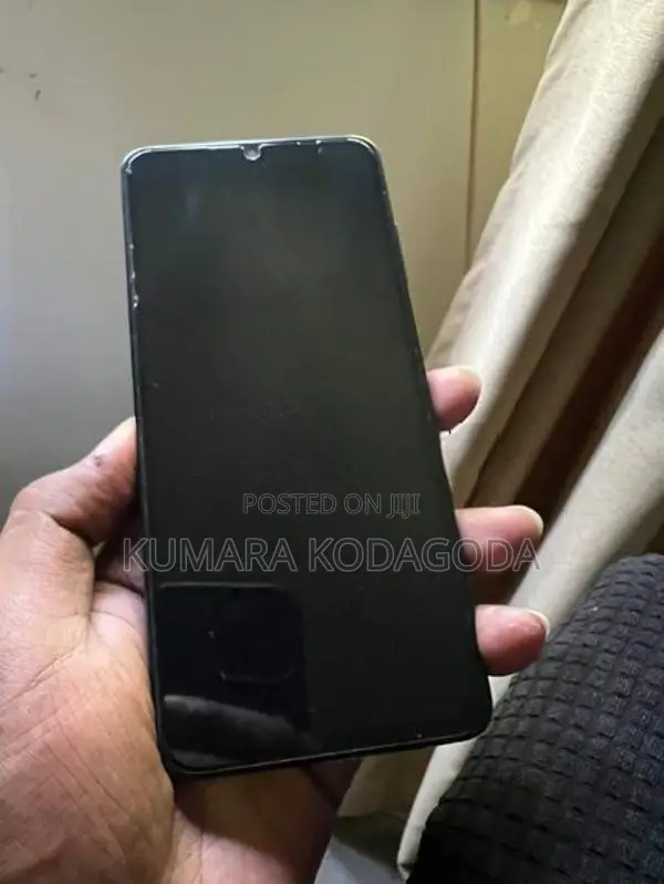 Samsung Galaxy A06 (Used)