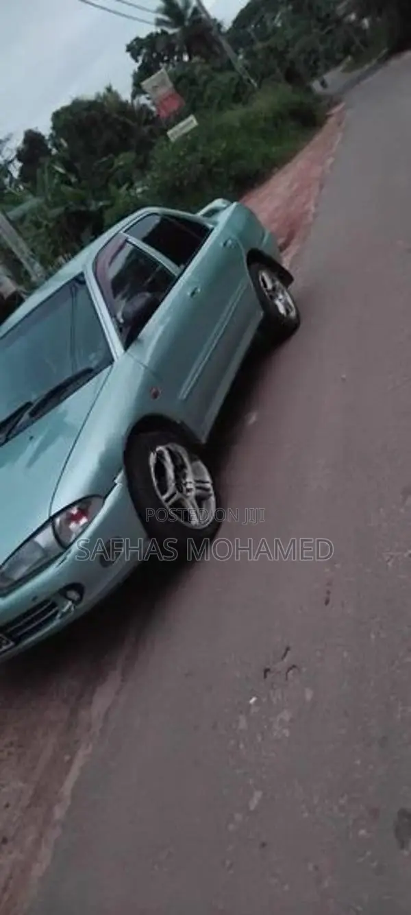 Proton Saga 1999