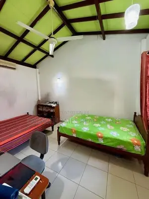 Kottawa Piliyandala Rd Luxury House for Sale