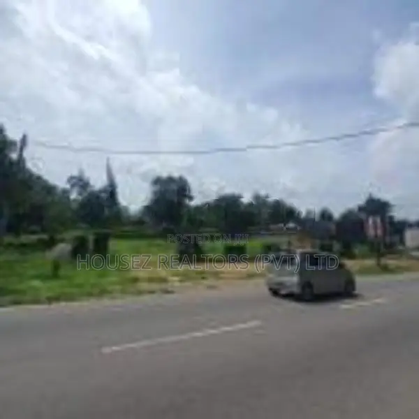 Prime Commercial Land for Rent Gampaha