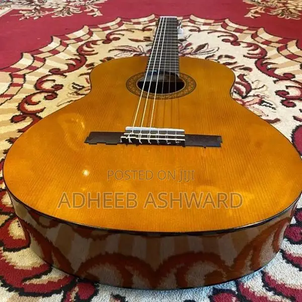 Yamaha Guitar