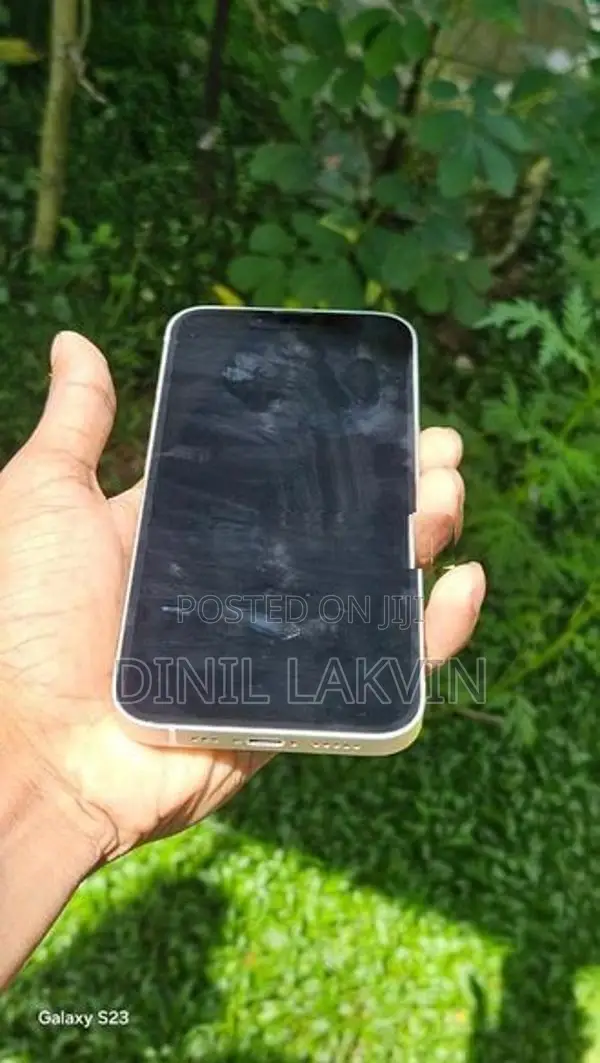 Apple iPhone 14 (Used)