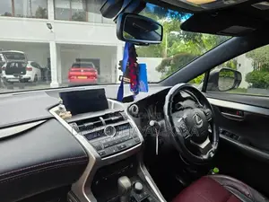 Lexus NX 300 2015
