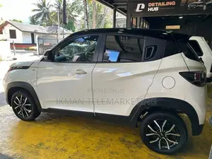 Mahindra KUV 100 2024