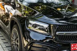 Mercedes Benz GLB 200 AMG Premium+ UK 2025