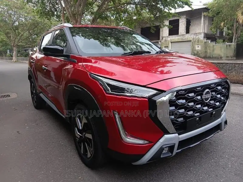 Nissan Magnite Tekna Plus 2025