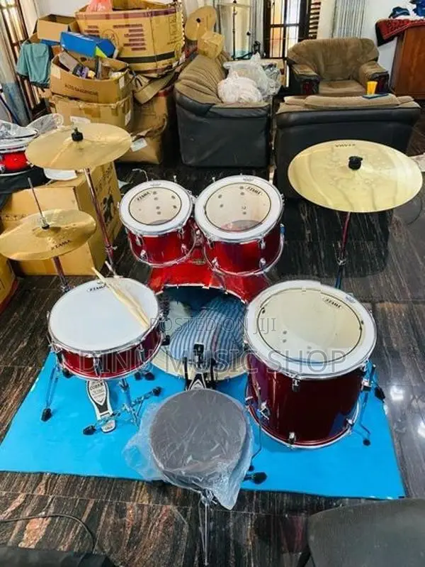 TAMA Imperial Star Acoustic Drum Set