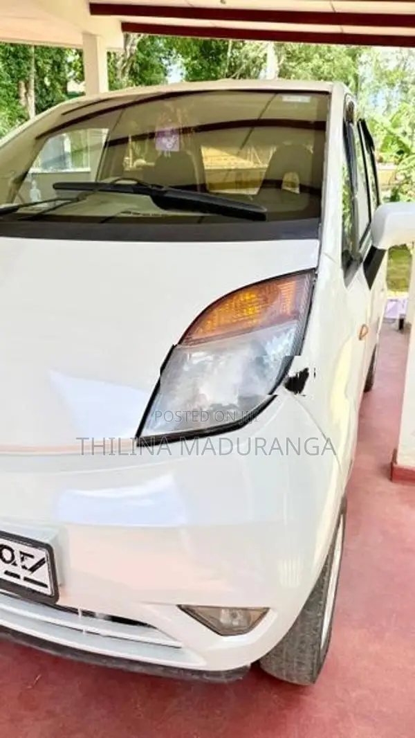 Tata Nano 2012