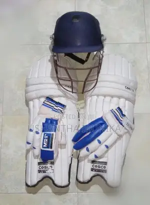 Cricket Equipment Set