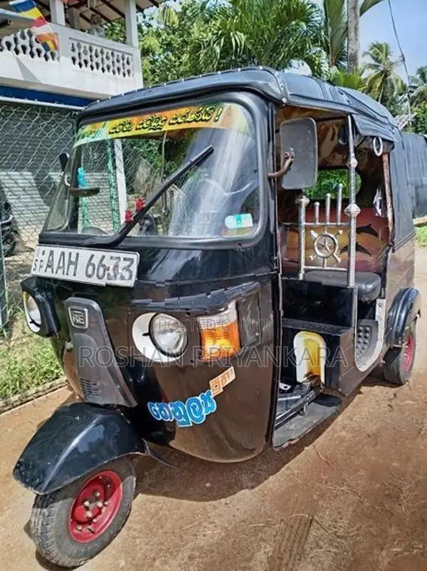 Bajaj RE 4 Stroke 2013