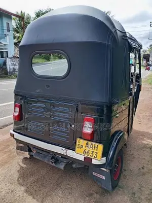 Bajaj RE 4 Stroke 2013