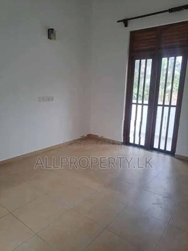 1st Floor House for Rent – Nugegoda